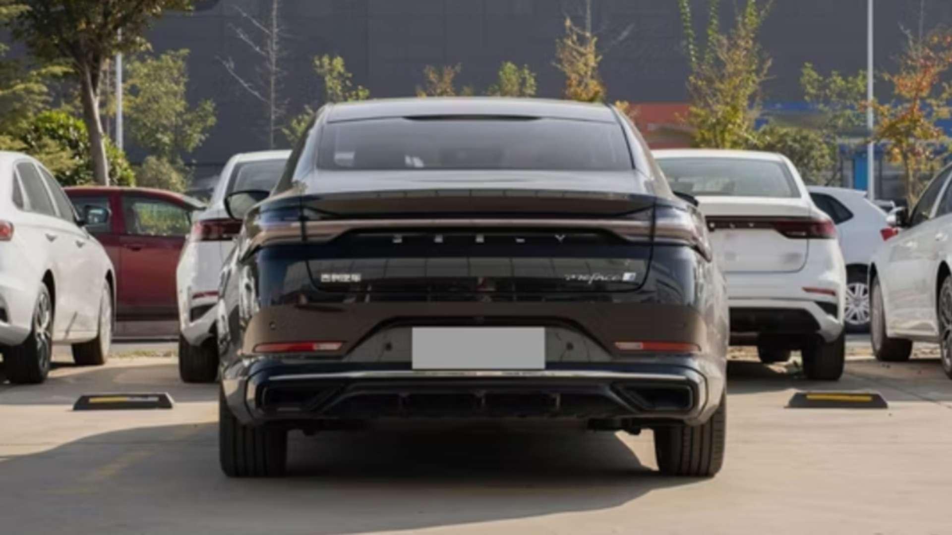 2024 Geely Xingrui L