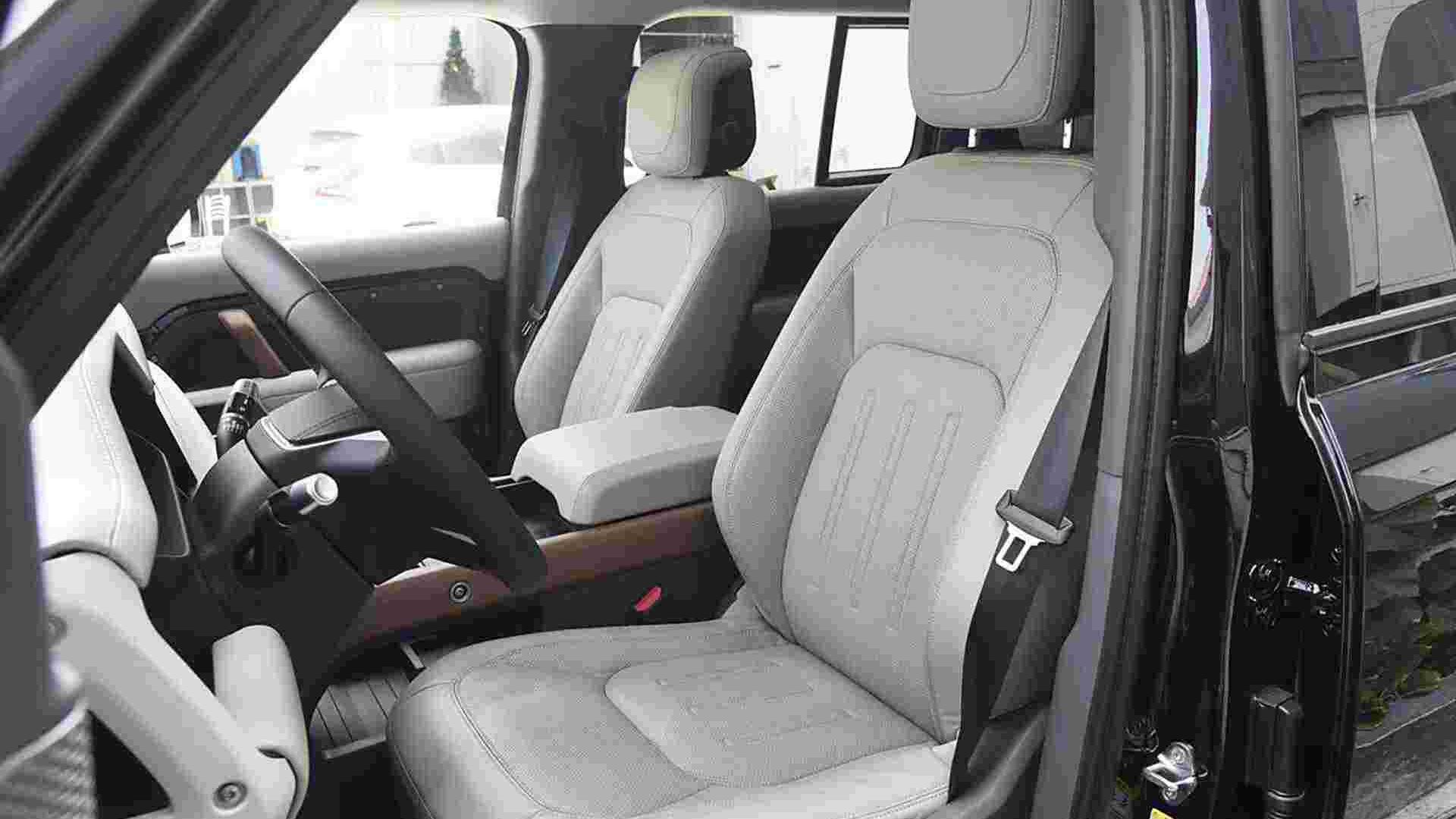 2020 Range Rover Defender